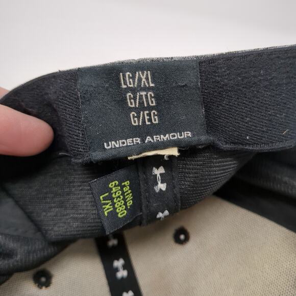 Under Armour Fitted Baseball Cap Gray XL Embroidered Vented Holes 6 Panel - Picture 9 of 9